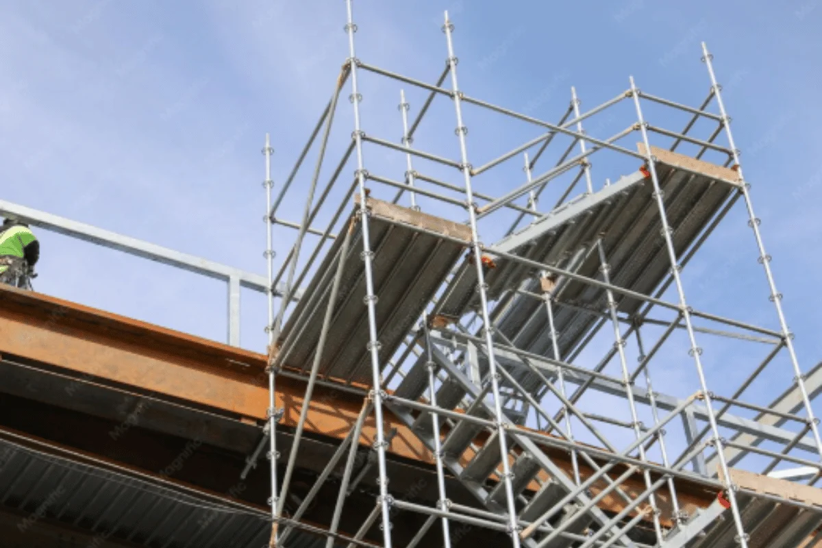 Roofing Scaffolding-image